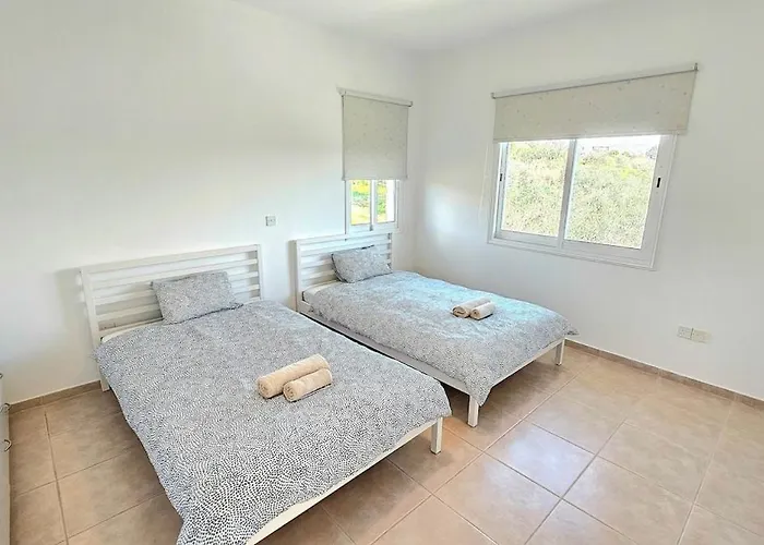 White Cove Villa, Limassol * Pyrgos