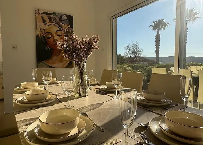 White Cove Villa, Limassol * Pyrgos