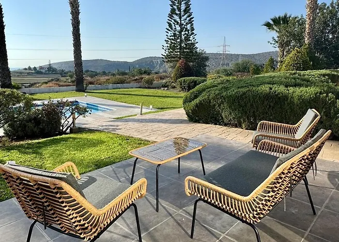 וילה White Cove Villa, Limassol